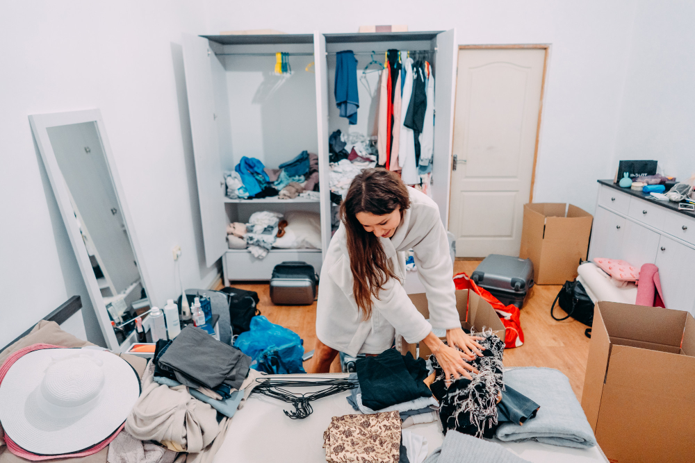 The Ultimate Guide to Decluttering Your Apartment