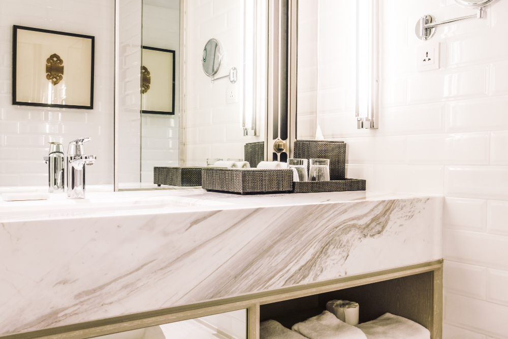 Apartment Bathroom Ideas for a Luxurious Retreat