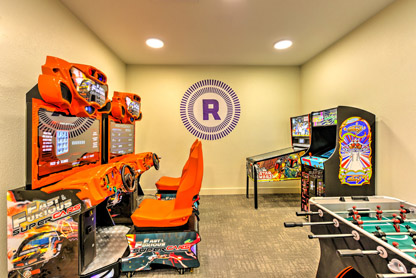 The Robert Apartments - Game Room